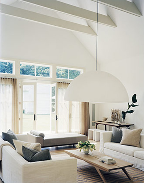 douglas friedman_beach house_christian liaigre chaise
