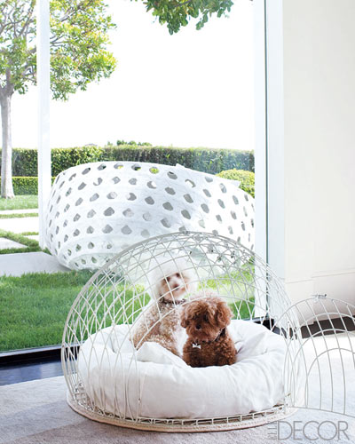 Megan-Mullally-hollywood-homes-ed0910-05