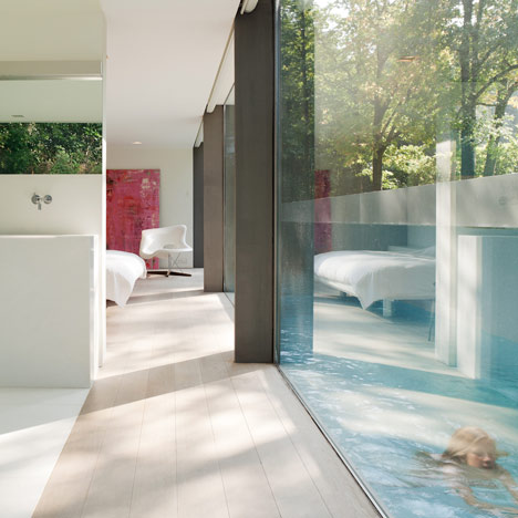 dezeen_Villa-Roces-by-Govaert-Vanhoutte_16